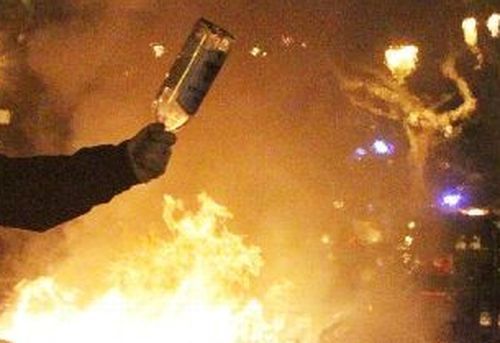 Съдят обезумял баща, подпалил снаха си заради черна магия