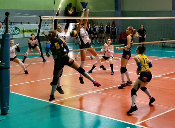 Марица U19 стартира финалите с категорична победа