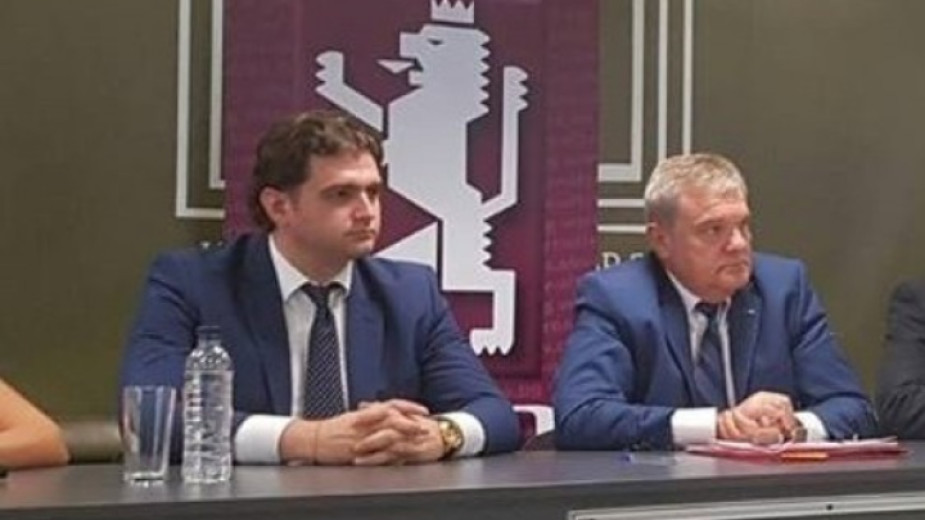 Кметът на Стрелча отрече натиск върху служителите си, АБВ поиска оставки
