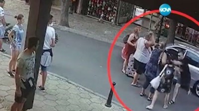 Пуснаха шофьора, блъснал и удрял слепи в Несебър