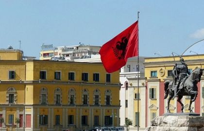 Буяр Османи: Двуглавият орел е знак, че аз съм албанец