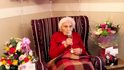 105-годишна британка посочи връзката между секса и дълголетието и шокира всички с рецептата си за дълъг живот