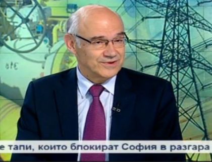 КЕВР: Цената на тока остава същата