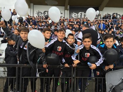 СНИМКИ: Децата от школата на Локо също с хореография