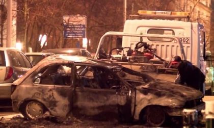 Протест във Франция: Палят коли срещу полицейското насилие