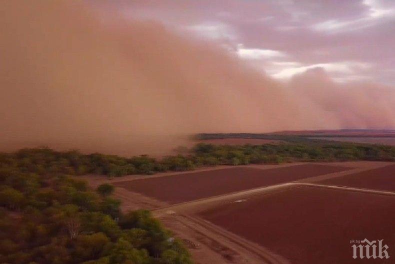 Силна пясъчна буря връхлетя щат в Австралия (ВИДЕО)