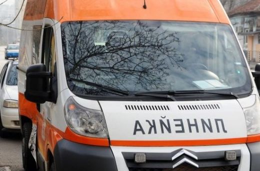 Жестока драма в Камено: Син откри майка си обесена в дома им навръх националния празник