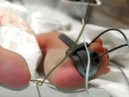 Бебе на 2 месеца почина в линейка