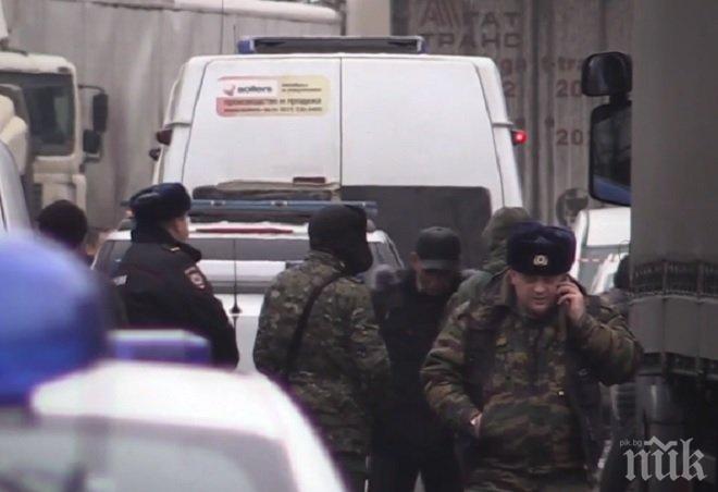 ИЗВЪНРЕДНО! Стрелецът от фабриката в Москва избяга (ВИДЕО)