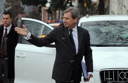 РИА „Новости“: „Граждани на Грузия не могат да получат убежище в Европейския съюз“, заяви еврокомисар