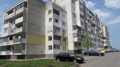 Общината да събира таксите за входа, предлагат жилищни асоциации