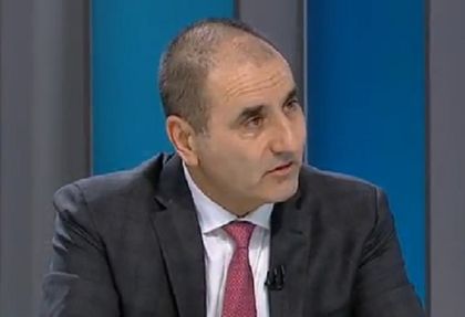 Цветанов поряза Нинова! Нарече я изключително агресивна и неподготвена