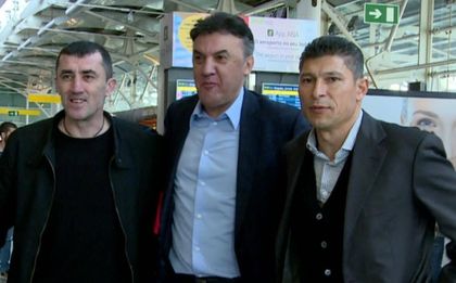 Трима от българската делегация привлякоха португалските медии