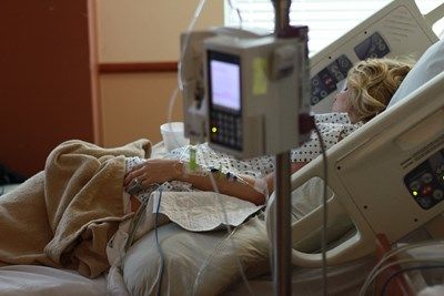 Пациенти настояват здравната каса напълно да заплаща кислородолечението в домашни условия