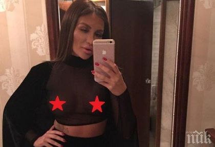 Моника Валериева ги показа на феновете за