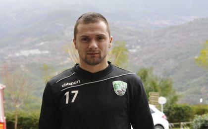 Берое ще пробва румънец