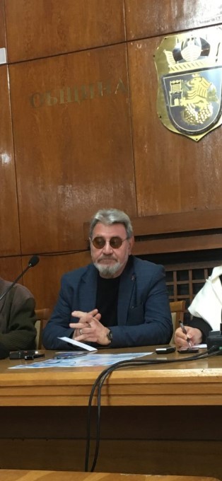 Лорис Мануелян, зам.-кмет на Бургас: Турнирът по художествена гимнастика „Жулиета Шишманова“ е стъпка нагоре в развитието на този спорт в града