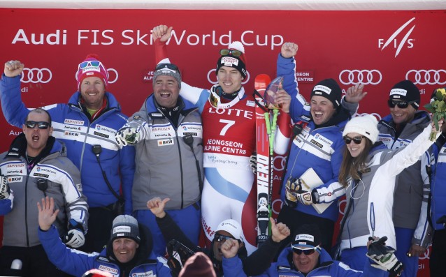 Първа победа за швейцарец в алпийските ски този сезон