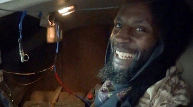 Историята на един атентатор-самоубиец на „Ислямска държава“, роден в Англия…