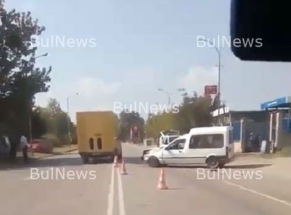 Адска катастрофа с три коли в Монтана и пострадали (СНИМКА/ВИДЕО)