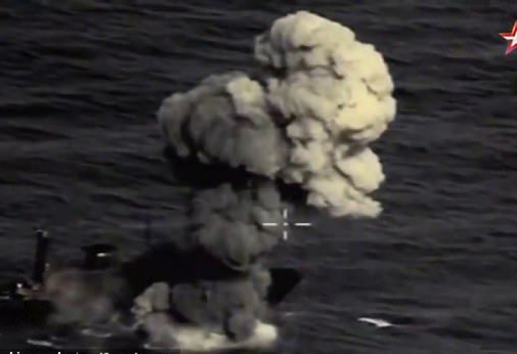 „Дейли мейл“: Русия показа нагледно как унищожава вражески кораби със свръхмодерна ракета (СНИМКИ/ВИДЕО)