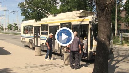 Русенци: Градският транспорт е ужасен!