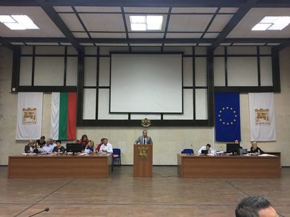 Благоевград: Общинският съвет отхвърли предложение за удостояване на Гълъб Костадинов със званието „Почетен гражданин на Благоевград“