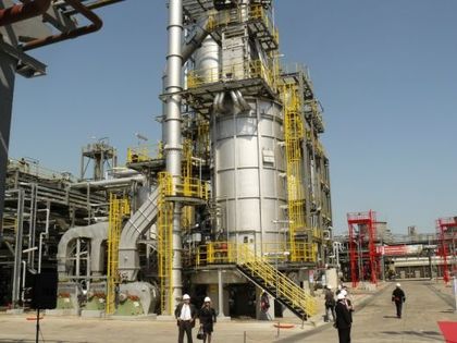 Руският петрол Urals поевтиня с 38% през януари