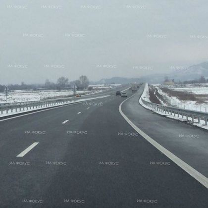 АМ „Струма“: Колони от автомобили са се образували при Стара село в посока София
