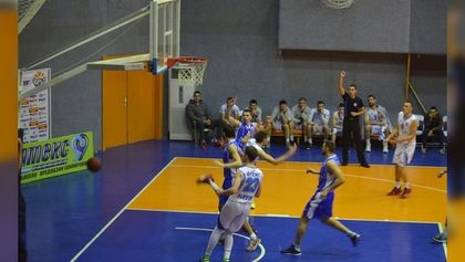 Академик привлече юноша на Лукойл