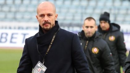 Ел Маестро: Малко вероятно е Неделев да дойде на "Армията"