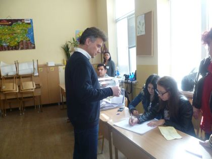 Проф. Иво Христов гласува за по-добро бъдеще на Пловдив и България