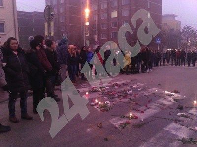 Стотици студенти блокираха