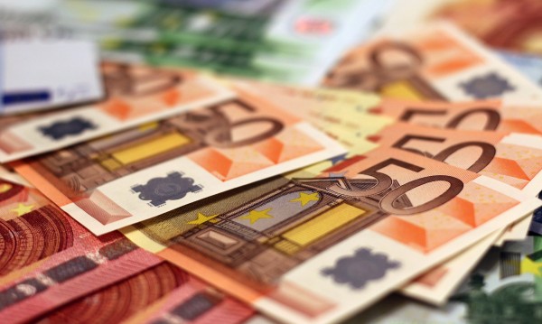 Охранител задигна 4,8 млн. евро от турска банка