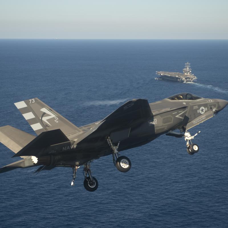 ТАСС: Японски изтребител F-35 е изчезнал от радарите над Тихия океан