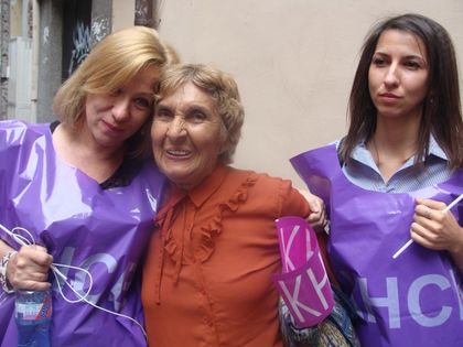78-годишна медицинска сестра: Не ми се стои вкъщи, обичам да съм сред хората и с децата