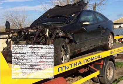 Бургаски депутат и известен музикант претърпяха кървав инцидент на магистрала „Тракия” (СНИМКИ 18+)