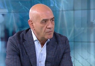 Дечо Дечев: Няма никакъв риск за достъпа на деца до лечение в чужбина
