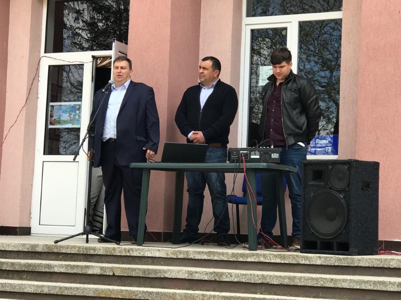 Европейски избори 2019: Кандидатът за член на Европейския парламент от листата на ГЕРБ Емил Радев беше гост на празника на село Стефаново