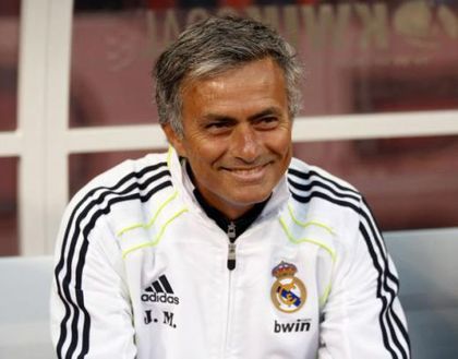 Реал (Мадрид) чака уволнение на
Моуриньо, за да го прибере Още от деня