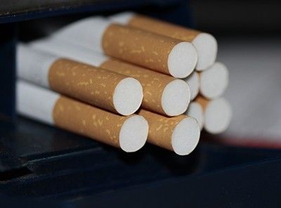 Прокуратурата обвини трима служители на МВР за кражба на цигари за 2,3 млн. лева