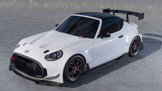 Toyota S-FR Racing Concept представя възможен състезателен модел