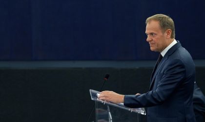 Туск призова за глобална солидарност с бежанската криза