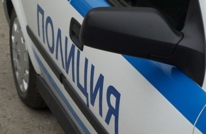 Младежи откраднаха товарен автомобил