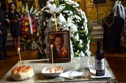 Жената на Митко Цонев с трогателен завет към внука им (СНИМКА)