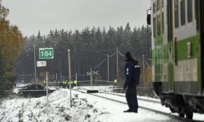 Влак и БТР се удариха във Финландия, има жертви