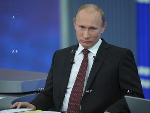 ТАСС: Песков говори за "клевета" по време на пресконференцията на Путин