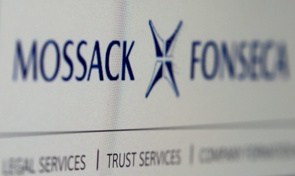 От "Мосак Фонсека" обвиниха хакери за #PanamaPapers