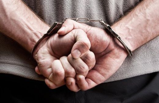 Закопчаха пловдивчанин ограбил баба в центъра