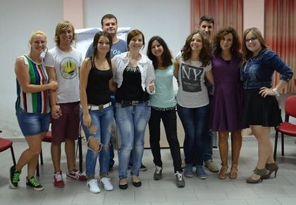 Младежи се обучават как да защитят своя кауза за 15 минути